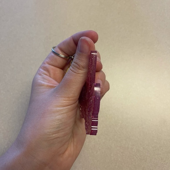 Handmade Unicorn Pot Leaf Keychain - Picture 4 of 6